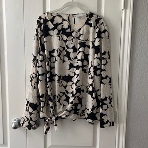 Ava and Viv tie front blouse